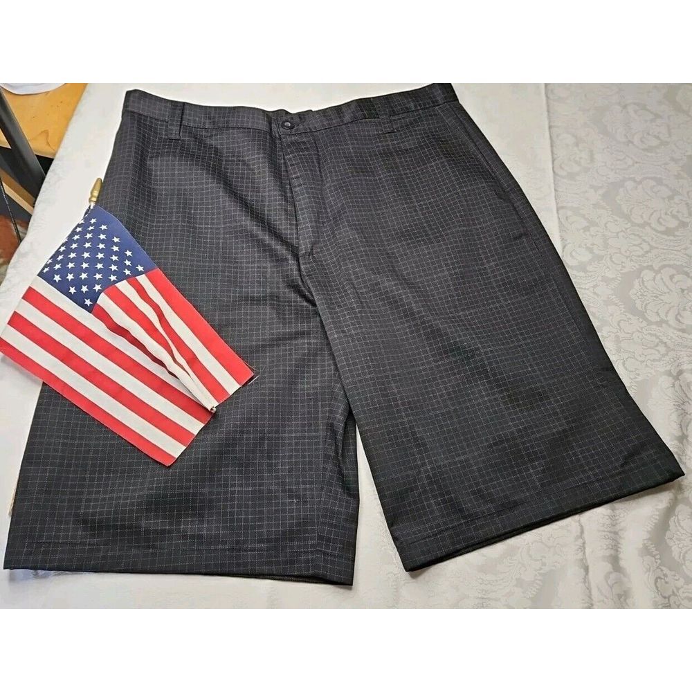 Burnside Chino Shorts 38 Black GRID PATTERN Flat Front 5-Pocket‎